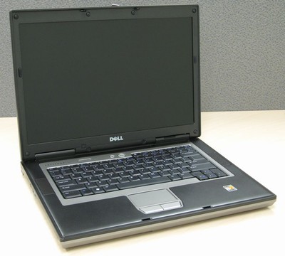 Vintage Dell Latitude D531, 15 Pollici, AMD Turion 64 X2, 4GB RAM, 320GB HDD, Windows XP, Office 07