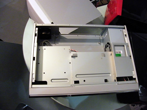 [ITP 2009] Le plein de boitiers ITX, pour tous les gouts