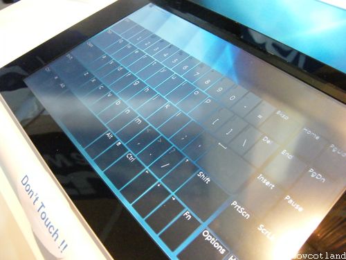[CeBIT 2009] Un portable enti�rement tactile chez Asus