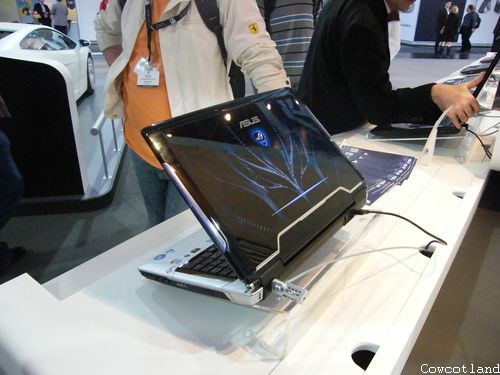 [CeBIT 2009] les portables Gamers ROG de Asus passe à la 9800 M