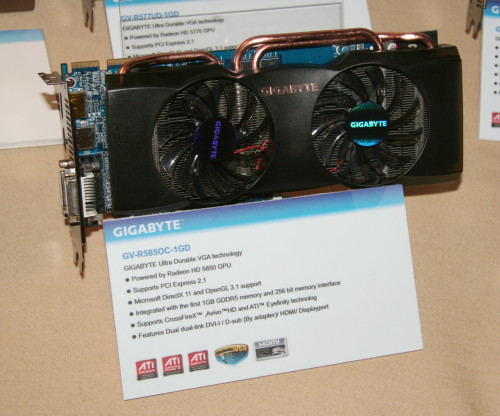 GPU ATI HD5800 HD5850 HD 5870 Eyefinity Ultradurable Super Overclock