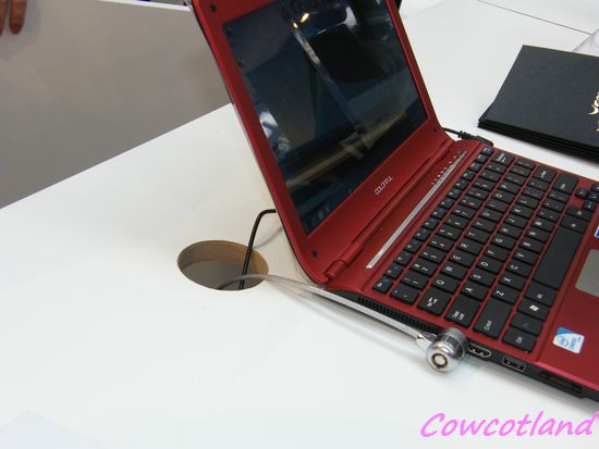 [CeBIT 2010] Acer et Colorful, des netbooks qui claquent
