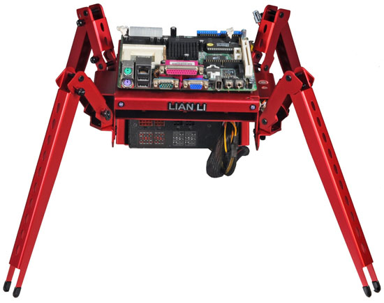 Lian Li officialise son araignée Mini ITX pour le Bench