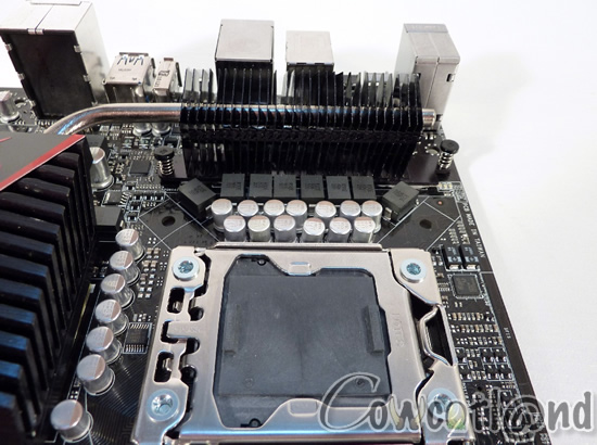 Juste pour le plaisir des yeux : la ROG Rampage 3 Extreme