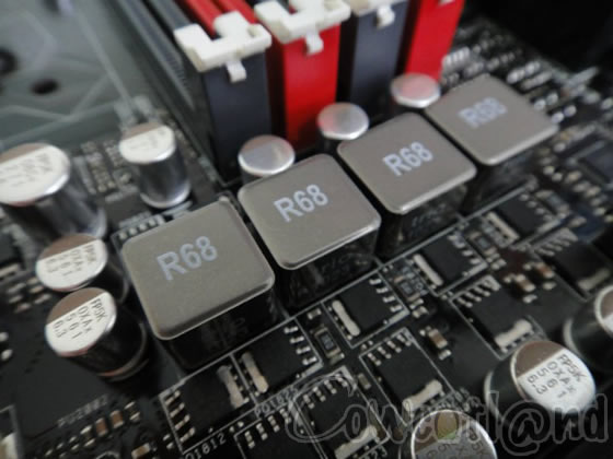[Cowcotland] 12 photos de la Asus Maximum IV Extreme en P67, MIAM