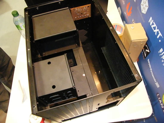[ITP2011] Xigmatek Gigas, un prototype de cube int�ressant