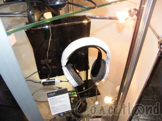 [CeBIT 2011] Sharkoon, pas que des bo�tiers�des casques aussi !