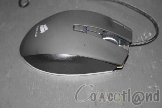 [Corsair] Une souris pour le joueur de MMO, la M90