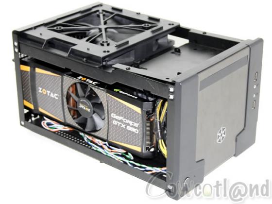 [Cowcotland] Mini ITX : 2600K OC et GTX 590, puissance maximale