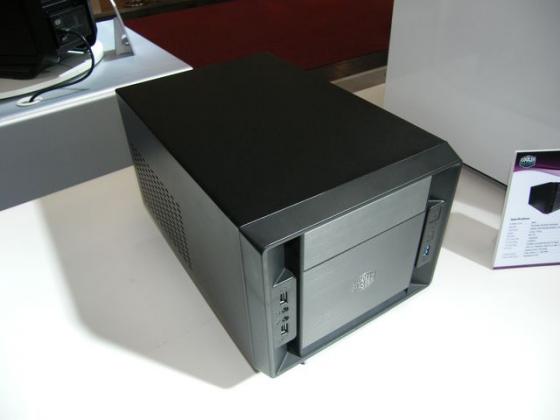 [CeBIT 2012] Cooler Master Elite 120, du Mini-ITX qui envoie