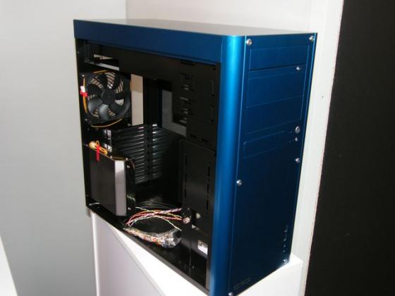 [CeBIT 2012] AIO et ses boitiers en aluminium, achetez des actions Mouchouar