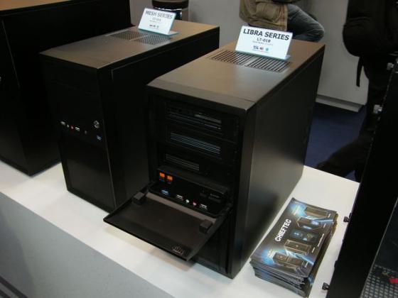[CeBIT 2012] Passage �clair chez Chieftec