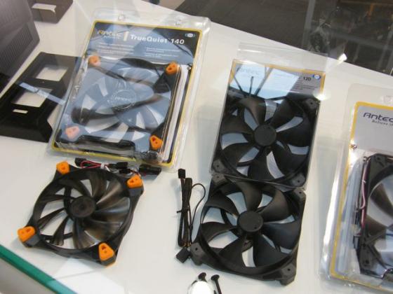 [CeBIT 2012] Du nouveau dans la gamme Antec TrueQuiet