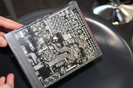 [CeBIT 2012] Antec : Une HCP M 1000 watts Platinum