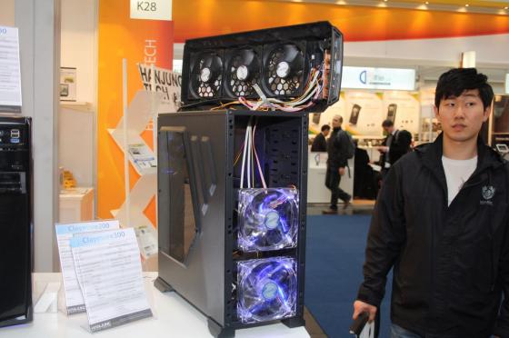 [CeBIT 2012] Claymore 300, 1000, des boitiers int�ressants