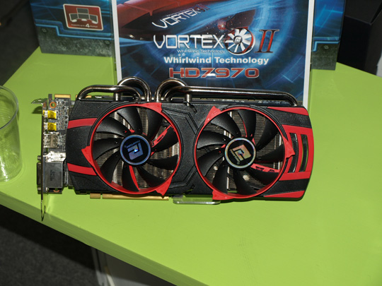 [CeBIT 2012] Encore de tr�s belles cartes Powercolor