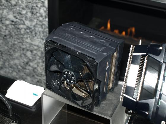 [CES 2013] MAJ : Cooler Master ventirad V4 GTS avec Vapor Chamber