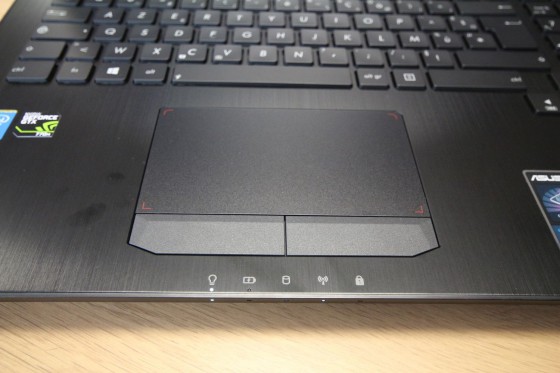asus g750 portable-gamer asus