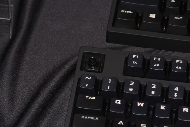 ces-2014 clavier tkless cooler master