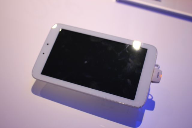 mwc-2014 alcatel-one-touch hero accessoires