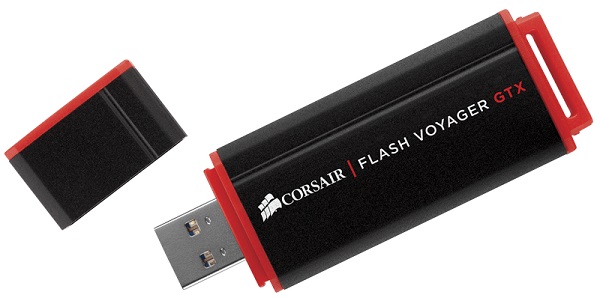 Corsair Flash Voyager GTX : la clé USB aussi rapide qu'un SSD