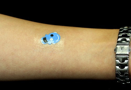tatouage sante connecte nano technologie vient service homme