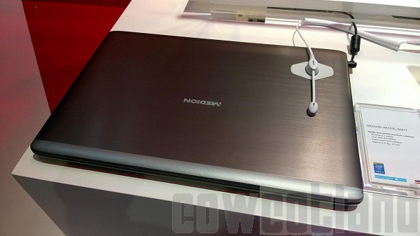 mwc 2015 medion presente pc portable akoya s6417