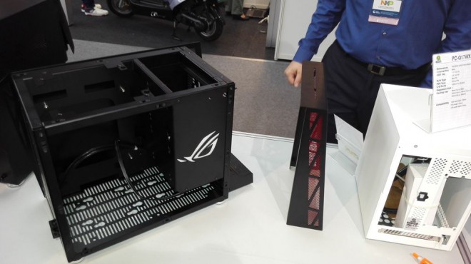 Computex 2015 : PC-Q17, Lian Li et ASUS RoG sur un boitier Mini-ITX computex 2015 pc-q17 lian li asus rog boitier mini-itx