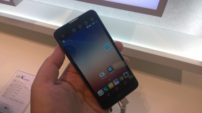 mwc 2016 lg x cam x screen milieu gamme specialise