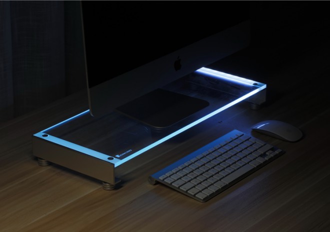 jonsbo ga-01 support ecran verre trempe ports usb retro-eclairage