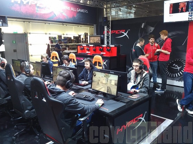 dreamhack-tours-2017 stand hyperx