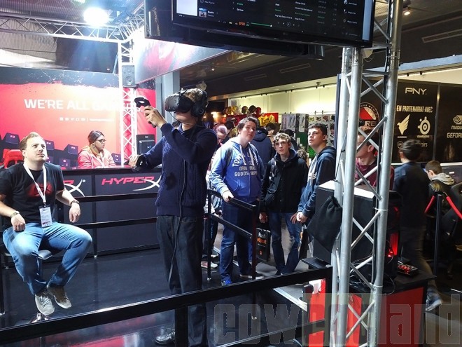 dreamhack-tours-2017 stand hyperx