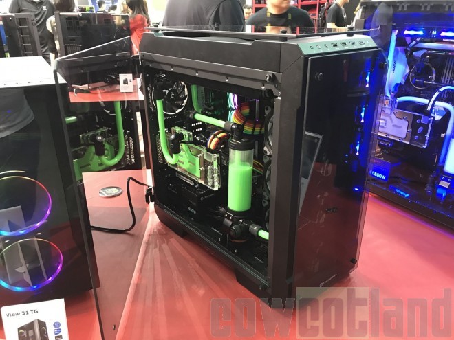 computex core view enormes boitiers tour thermaltake