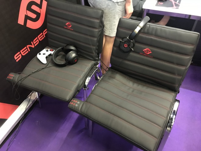 gamescom senseforce padextreme siège vibrant