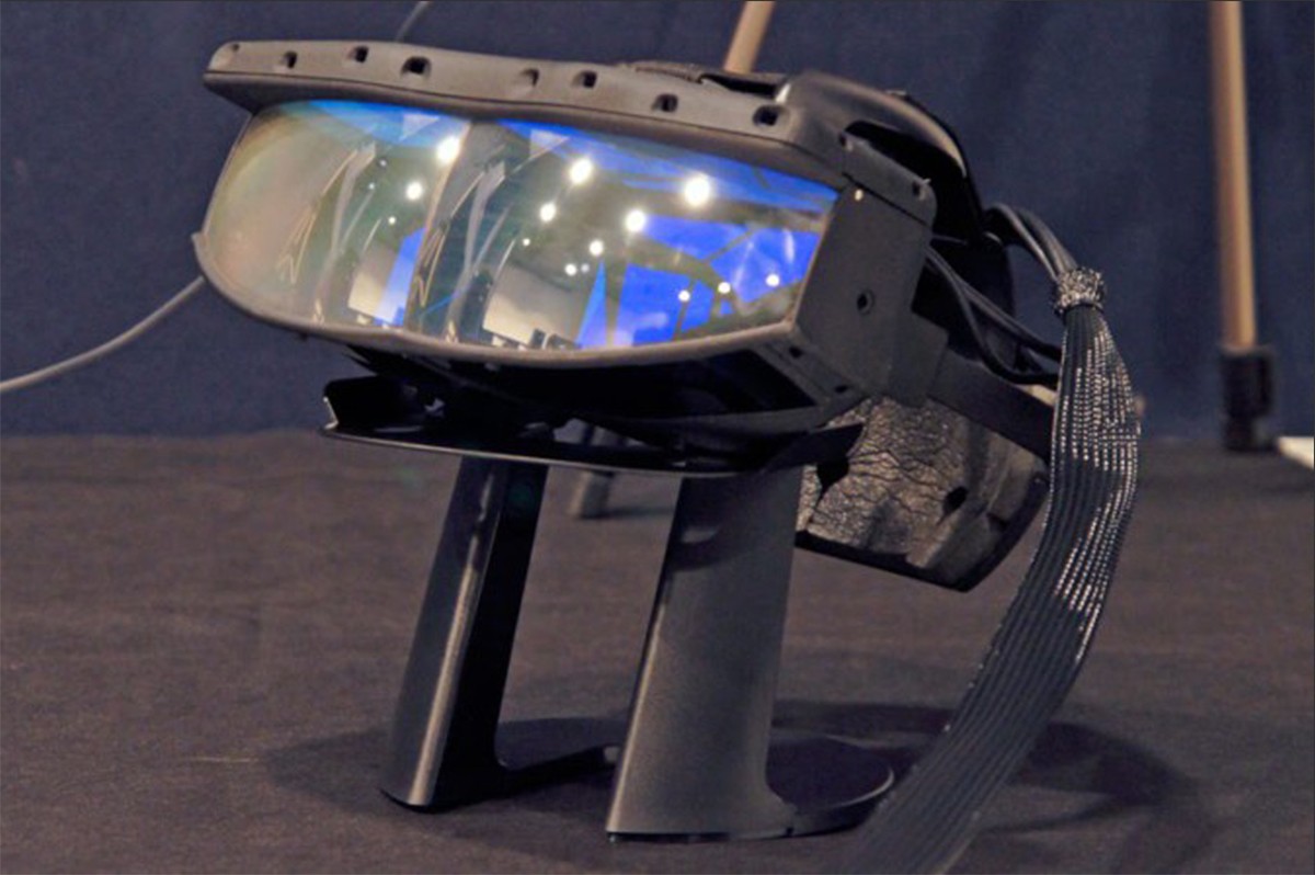 JVC Kenwood lance un prépare un casque réalité augmentée ultra haute résolution pour les entreprises