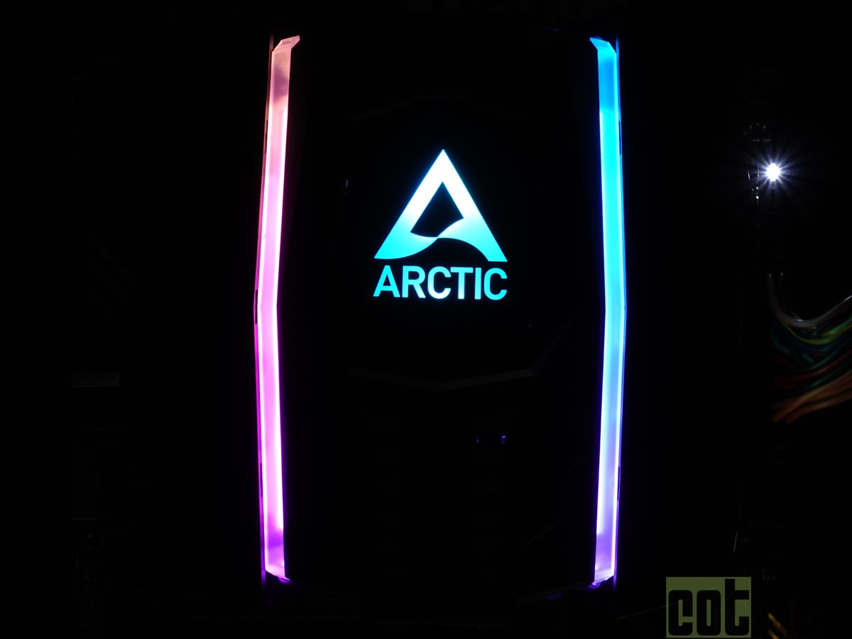 [Cowcot TV] Présentation ventirad ARCTIC Freezer 50, un gros ventirad ARGB