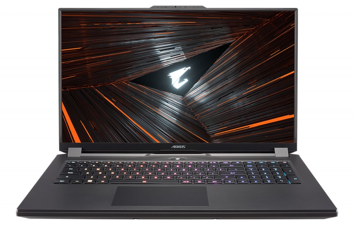 AORUS GIGABYTE met le paquet dans un laptop à 360 Hz, avec une RTX 3080 Ti et un INTEL Core i9 12900HX
