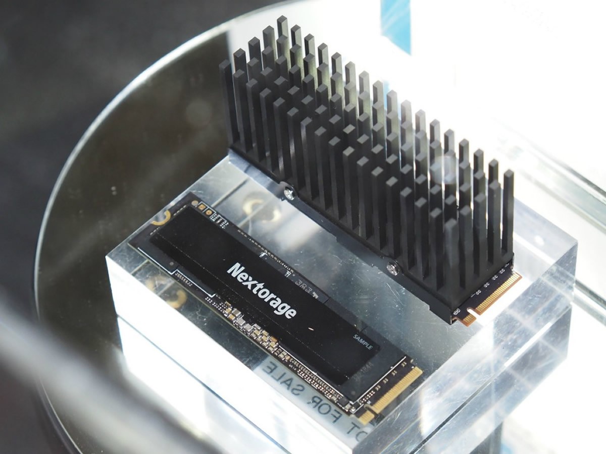Nextorage présente un SSD Gen5 avec un énorme radiateur