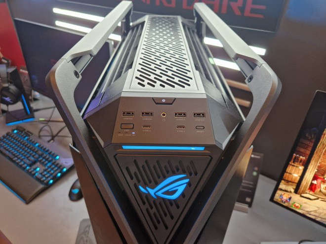 CES2023 ASUS ROG Hyperion