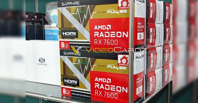 Des boites avec des Radeon RX 7600 Sapphire dedans