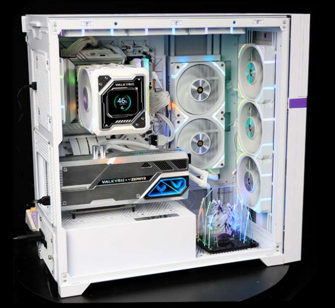 Zephyr dévoile une RTX 4080 dotée de son propre AIO