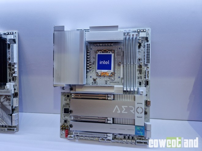 z890 gigabyte