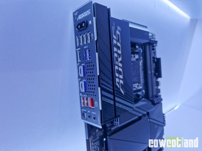 z890 gigabyte