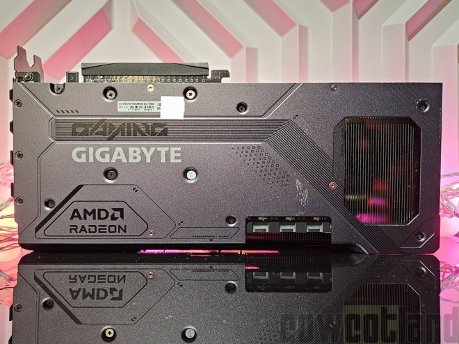 GIGABYTE