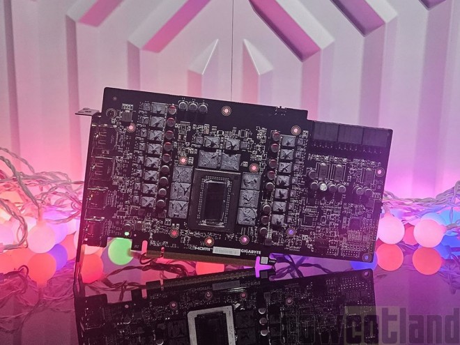 RX9070XTMBA