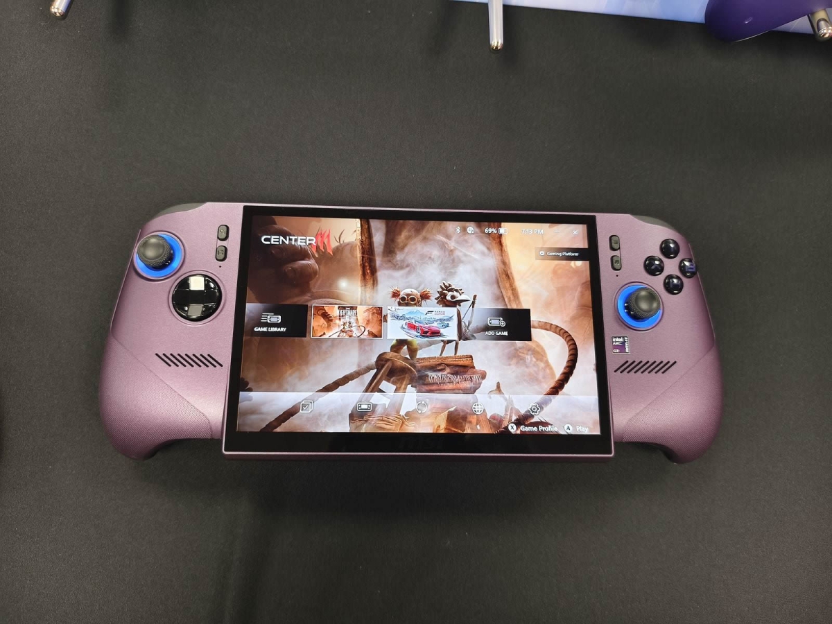 COMPUTEX 2026 : MSI sort les griffes avec la console Claw 8 EX AI+ CG3EM