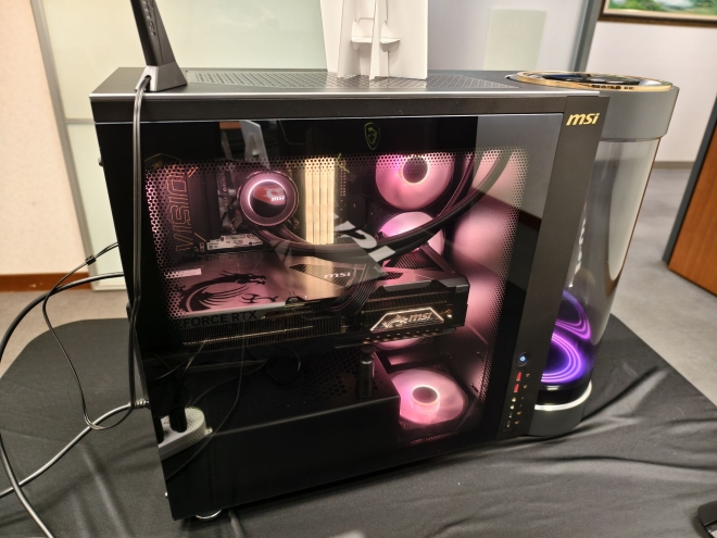 MSI MEG Vision X2 AI+