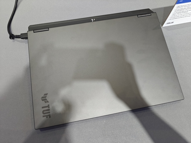 ASUS TUF Gaming F16