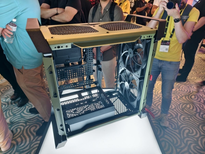 CORSAIR