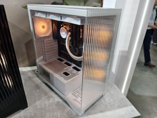 InWin